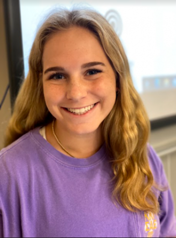 Photo of Claire Hollis